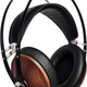 Illustration for article titled Anyone else have a headphone problem?